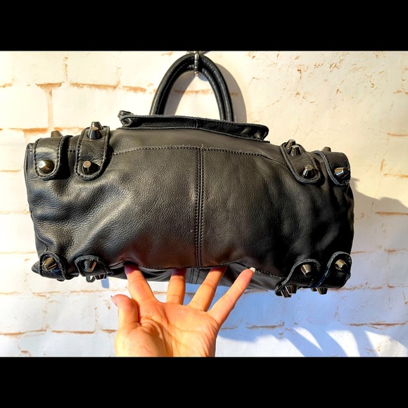 Linea Pelle Dylan Large Speedy Satchel Purse - Picture 3 of 7